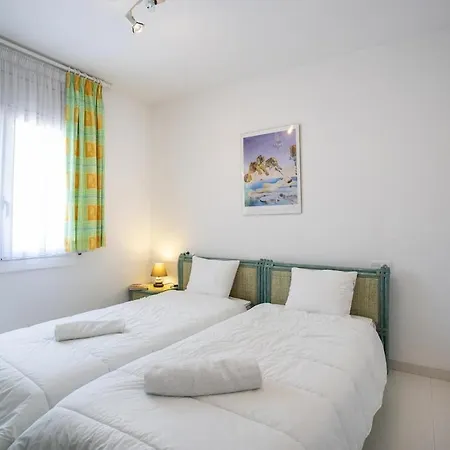 1005 Con Vistas Al San Maurici By Homeselectspain Empuriabrava